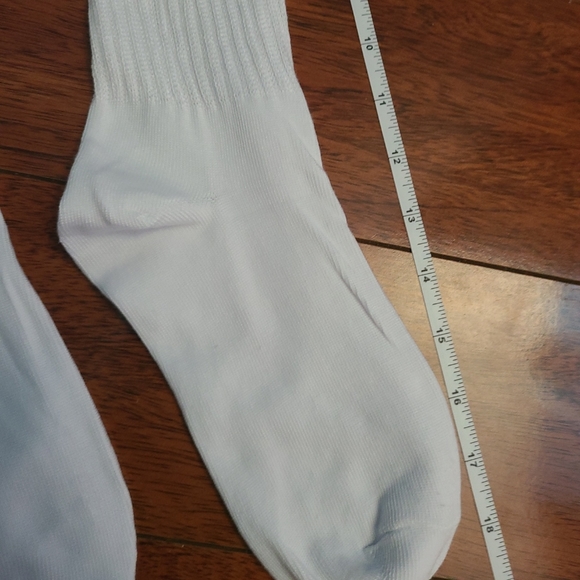 New White long slouch socks for your Hooters uniform - Picture 14 of 14